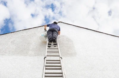 Peinture extérieure à Saint-Martin-Gimois — façades et ravalement